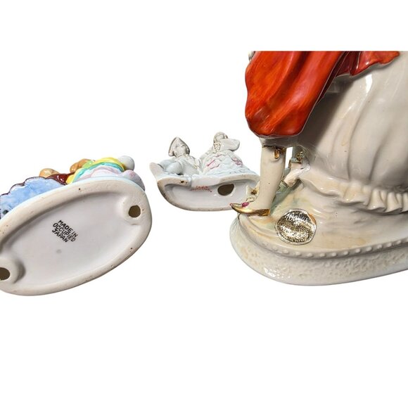 Vintage Porcelain 3 Figurine Set Featuring Couples In Victorian Attire Intricate - Picture 6 of 10